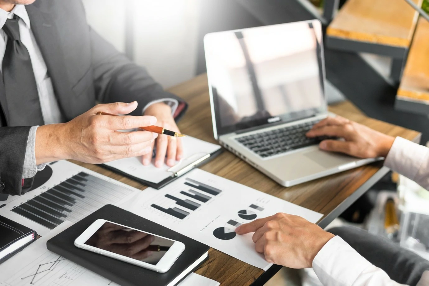 10finserv
